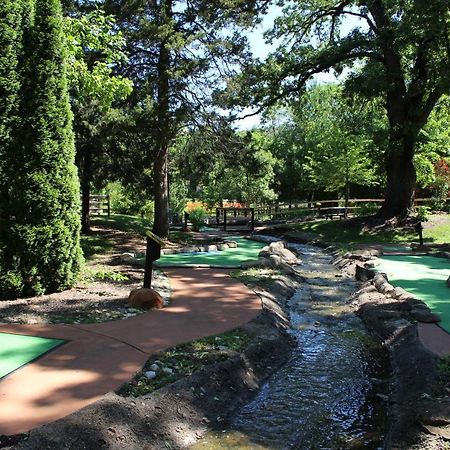 Grand Bear Resort At Starved Rock Utica المظهر الخارجي الصورة